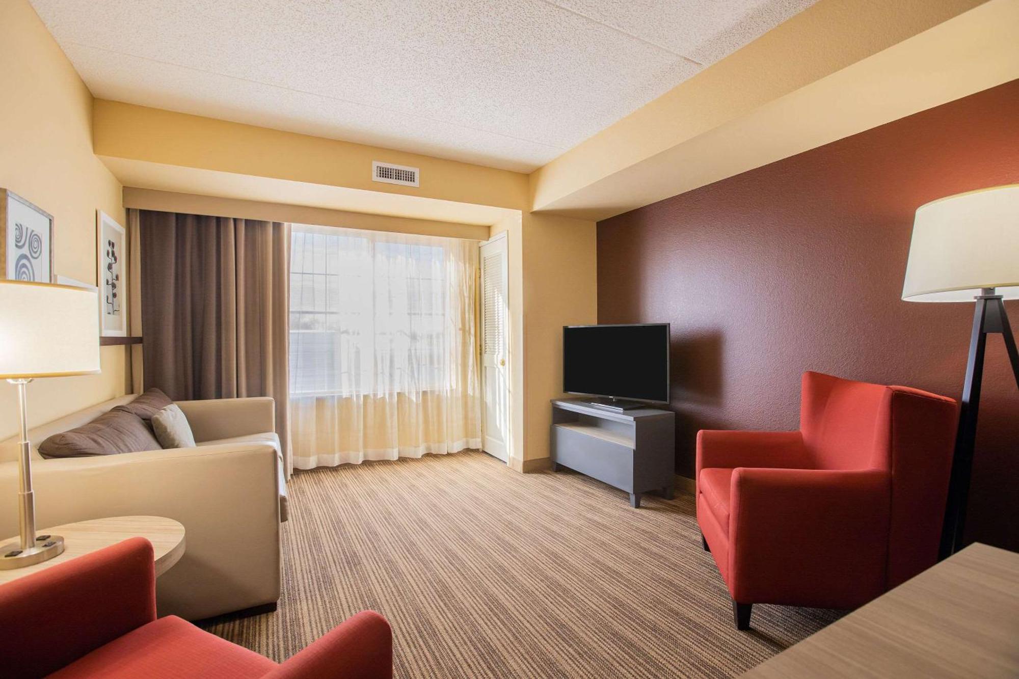 Vadnais Heights Comfort Inn & Suites St Paul Northeast מראה חיצוני תמונה